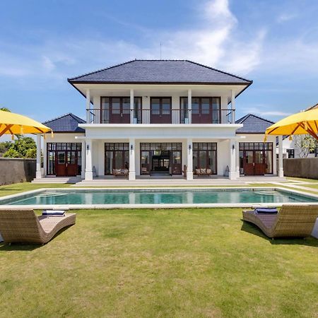 Villa Besakih 5Br, 5 Mins To Beach - Canggu Екстериор снимка